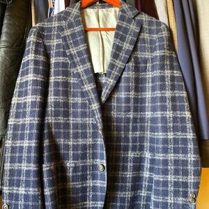 Suitsupply Havana Plaid Alpaca Wool Blazer. Size 38.